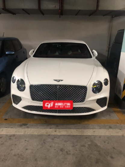 宾利欧陆GT白色2021年08月
