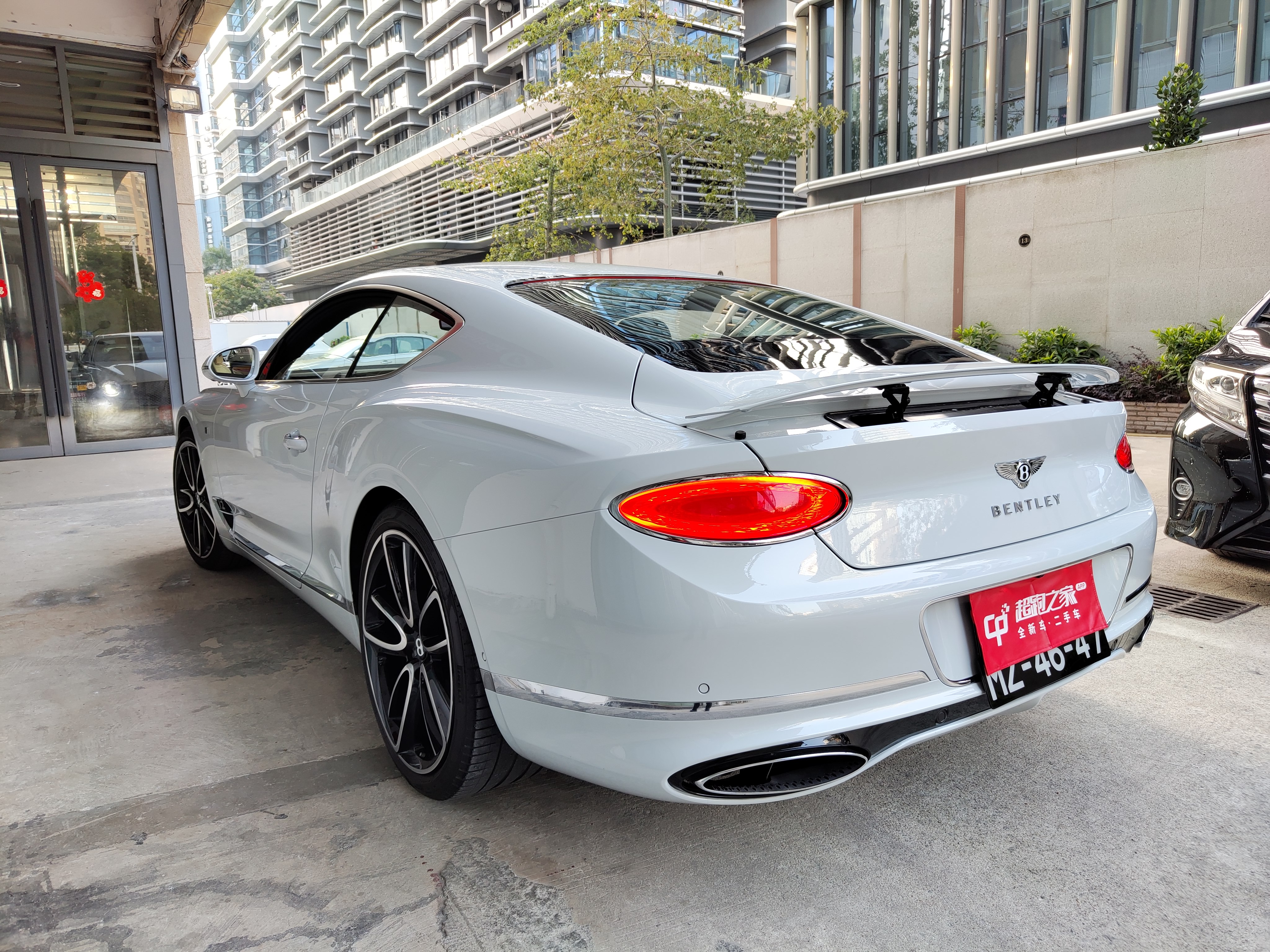 宾利 2018款 欧陆 6.0T GT W12