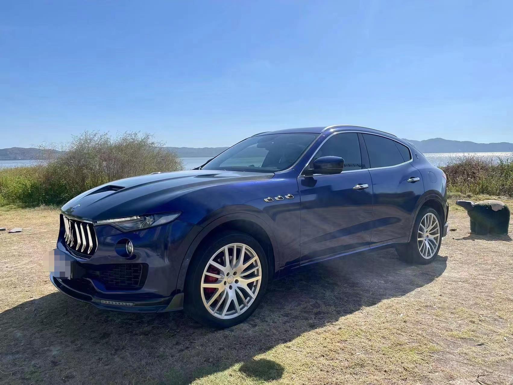 玛莎拉蒂 2016款 Levante 3.0T 标准型