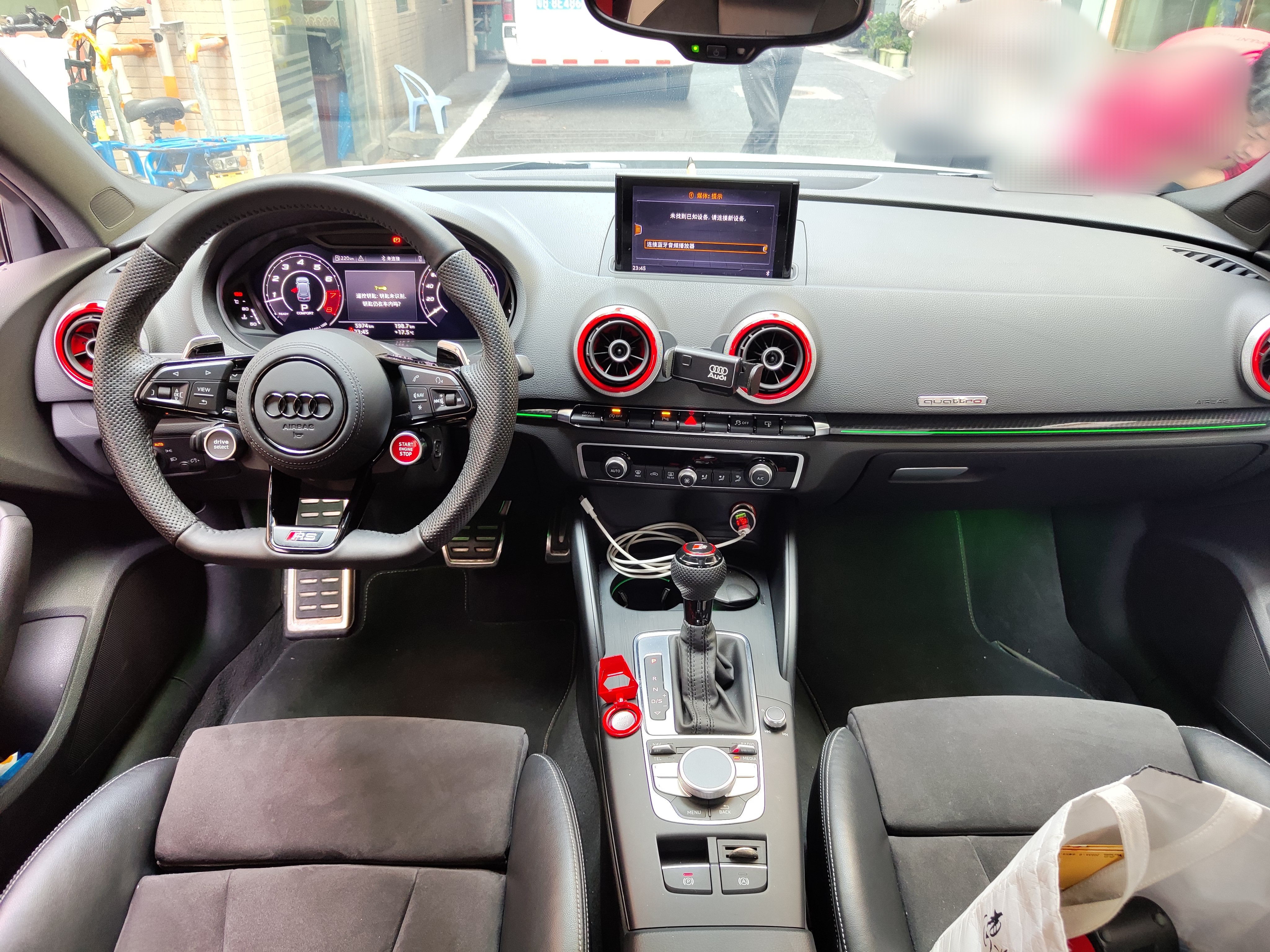 奥迪RS&R系 2015款 S3 2.0T Limousine
