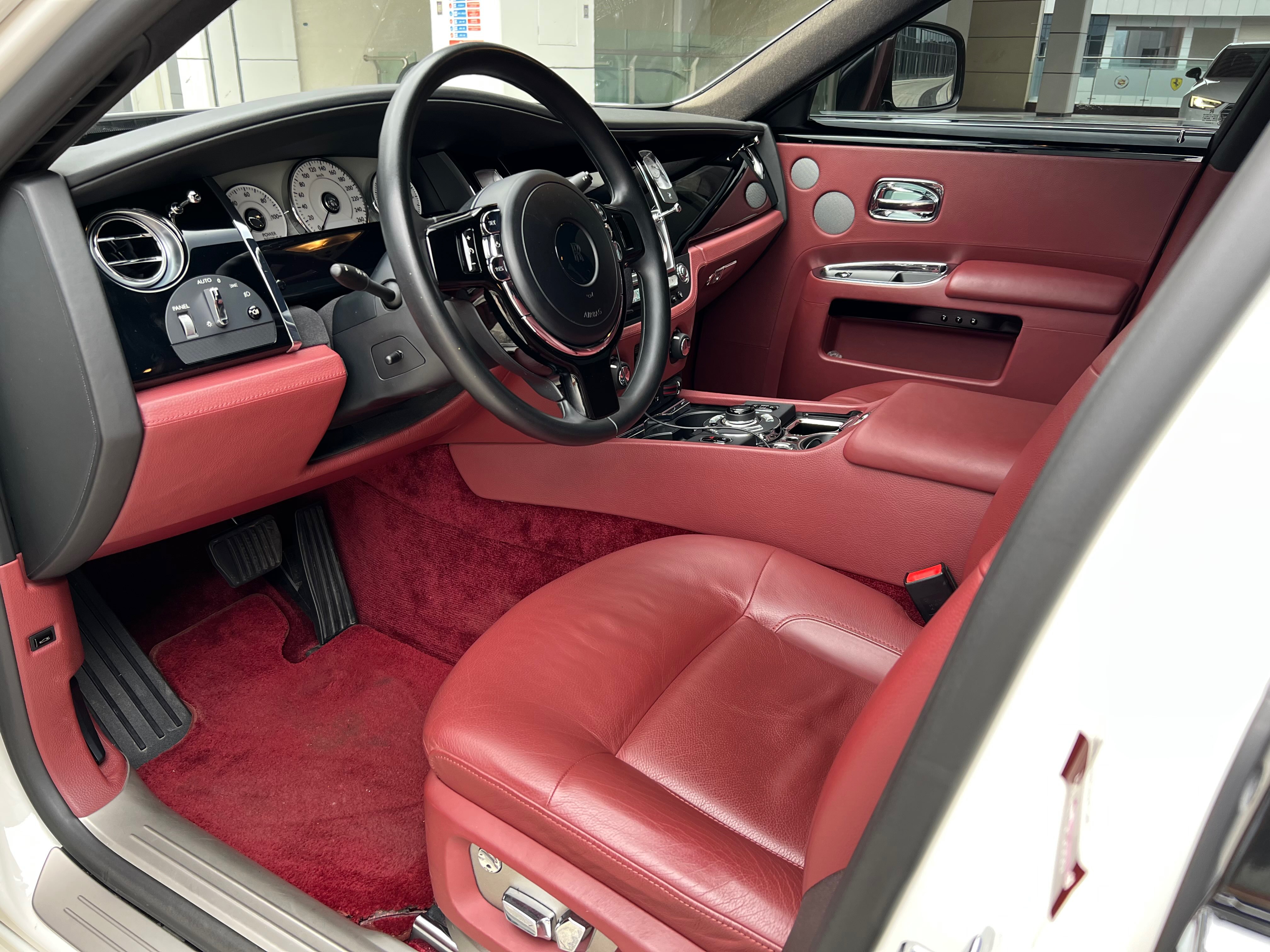 劳斯莱斯 2010款 古思特 6.6T 标准版