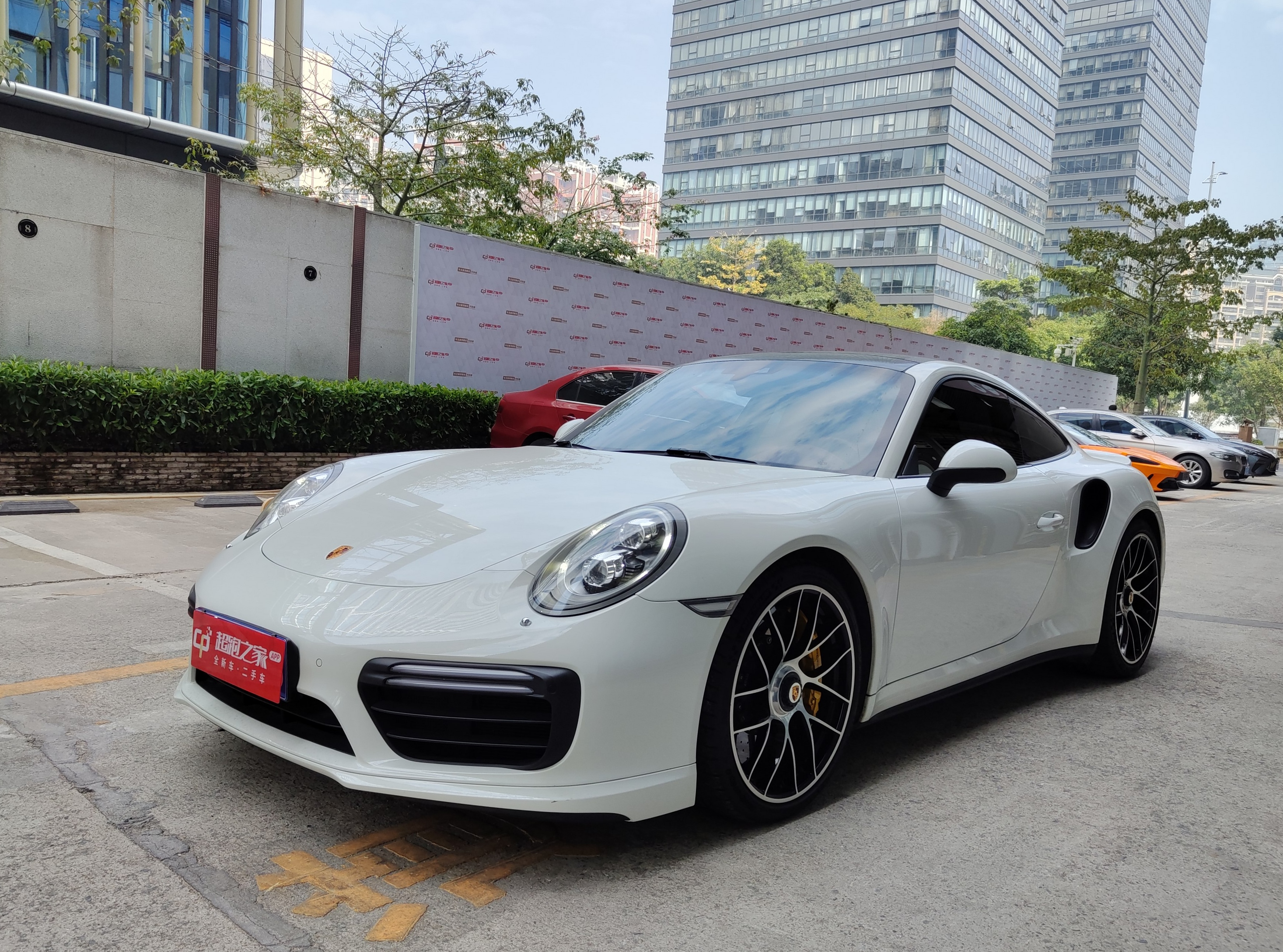 保时捷911白色2017年04月