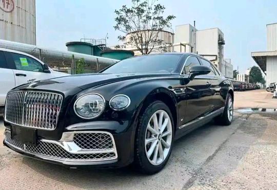 宾利飞驰 黑色2021年01月