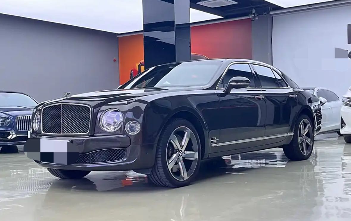 宾利慕尚香槟色2015年08月