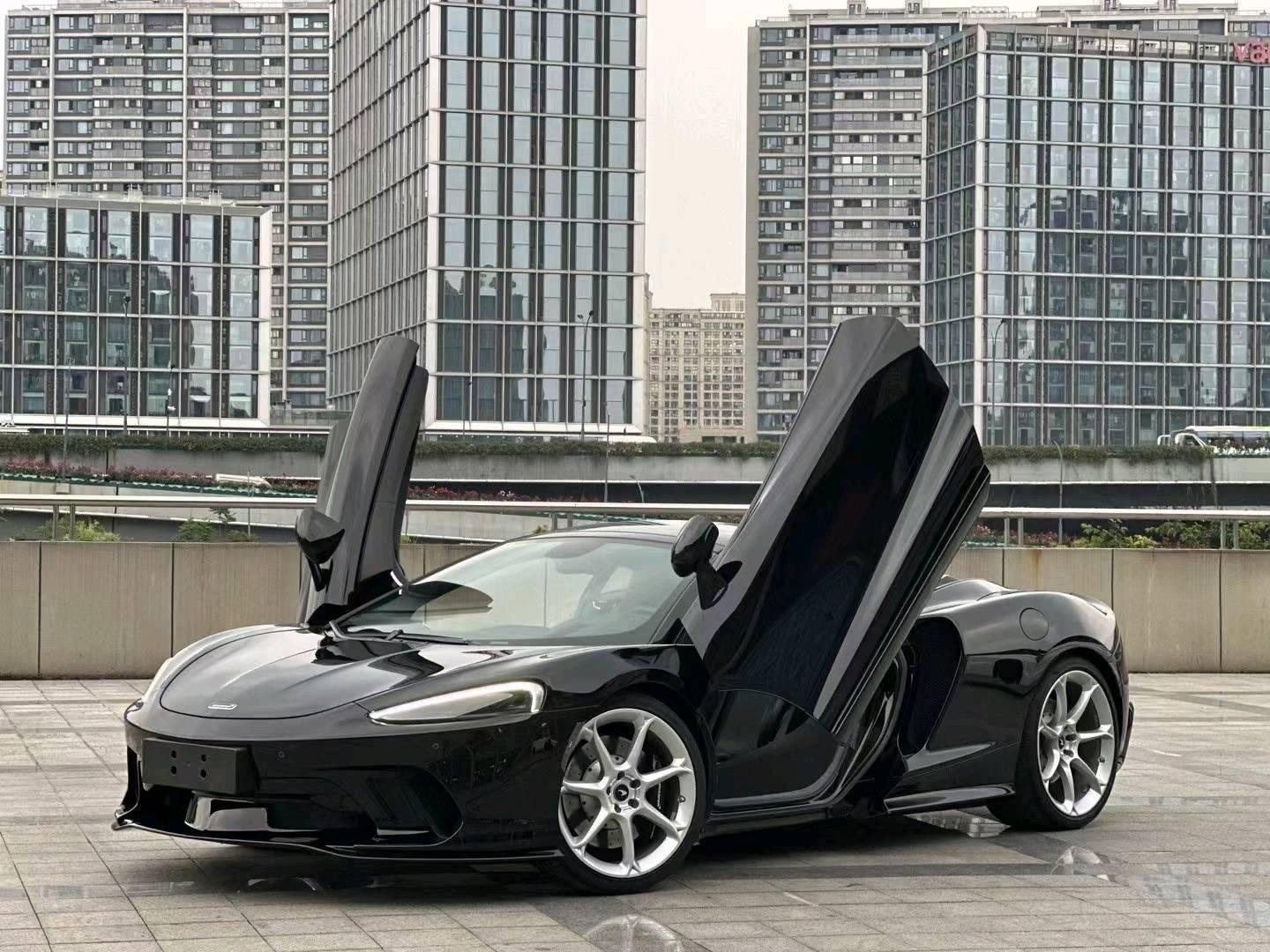 迈凯伦GT黑色2021年09月