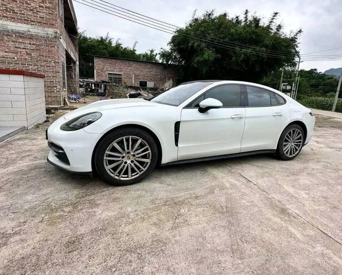 保时捷Panamera 白色2019年07月