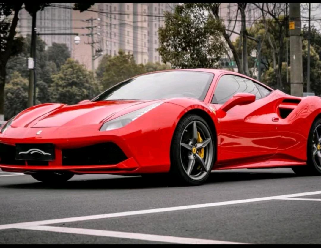 法拉利488红色2016年09月