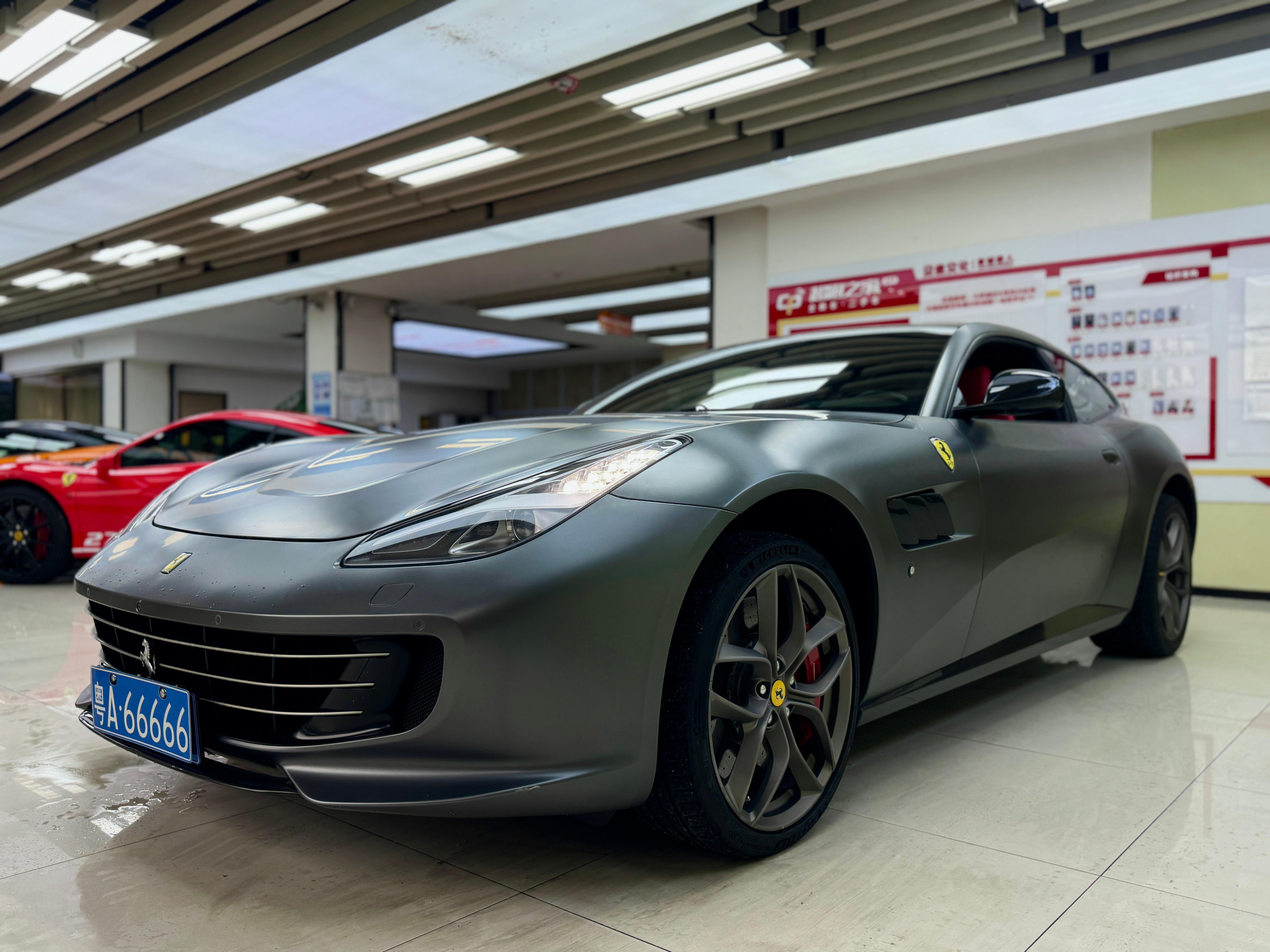 法拉利GTC4 lusso T灰色2018年04月