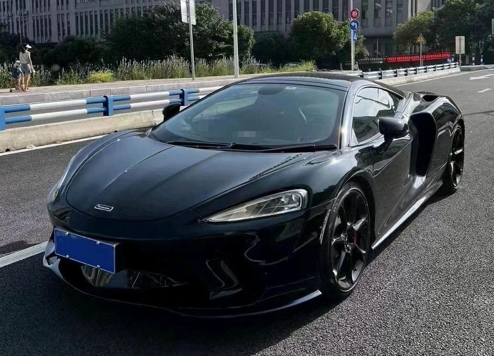 迈凯伦GT黑色2021年09月