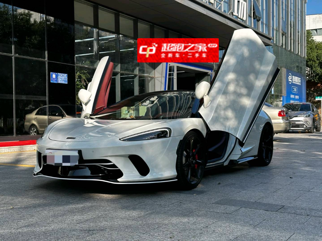 迈凯伦GT白色2021年08月