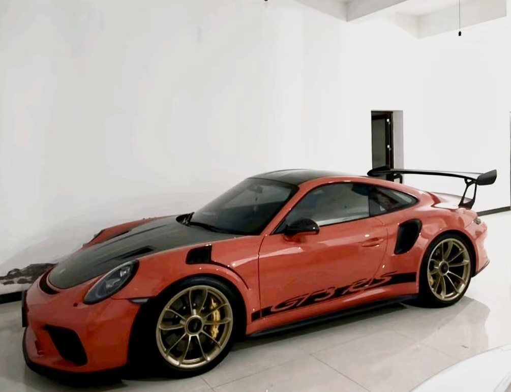 保时捷911熔岩橙2020年05月