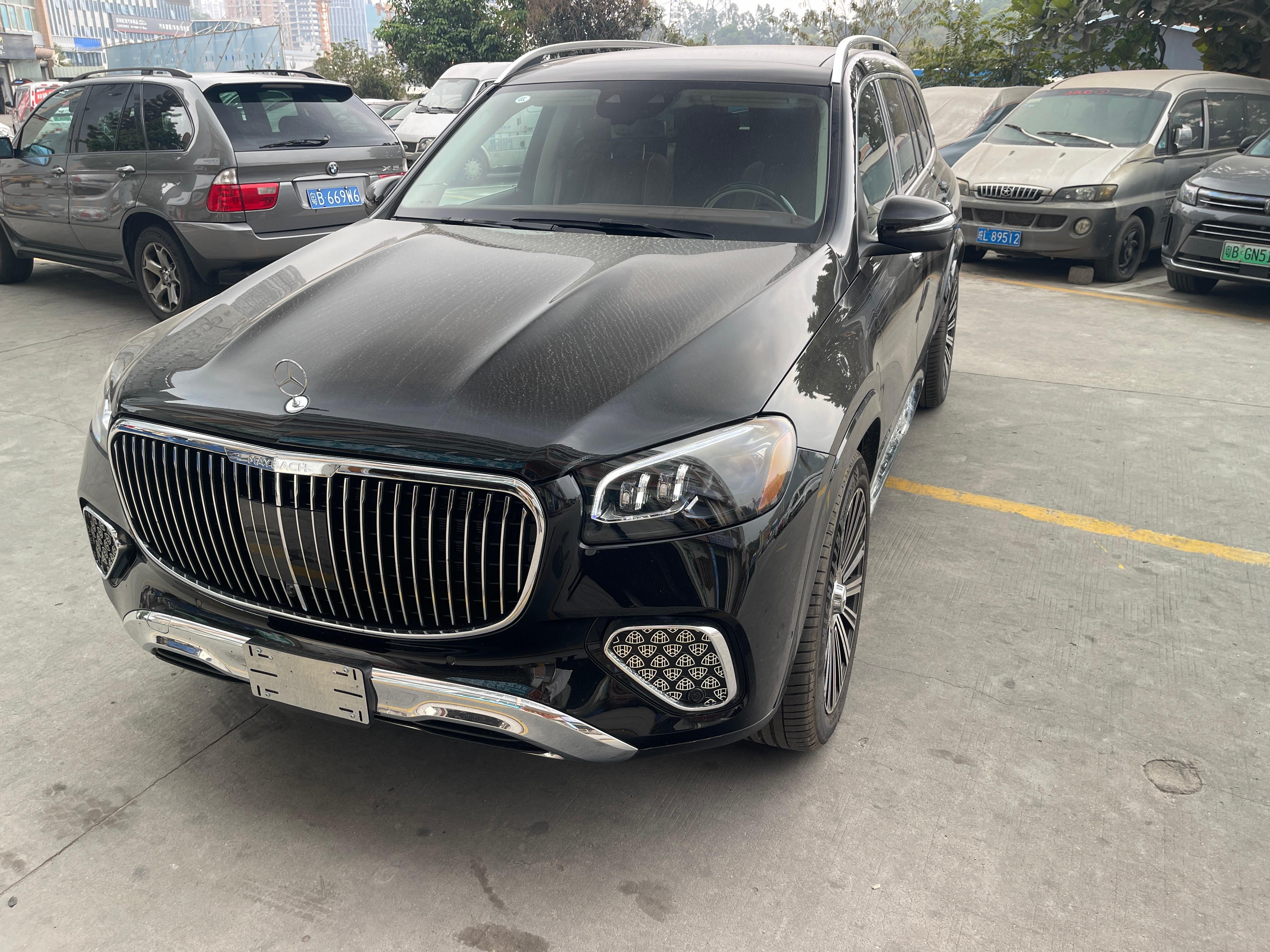 奔驰迈巴赫GLS480定制版黑色2025年07月