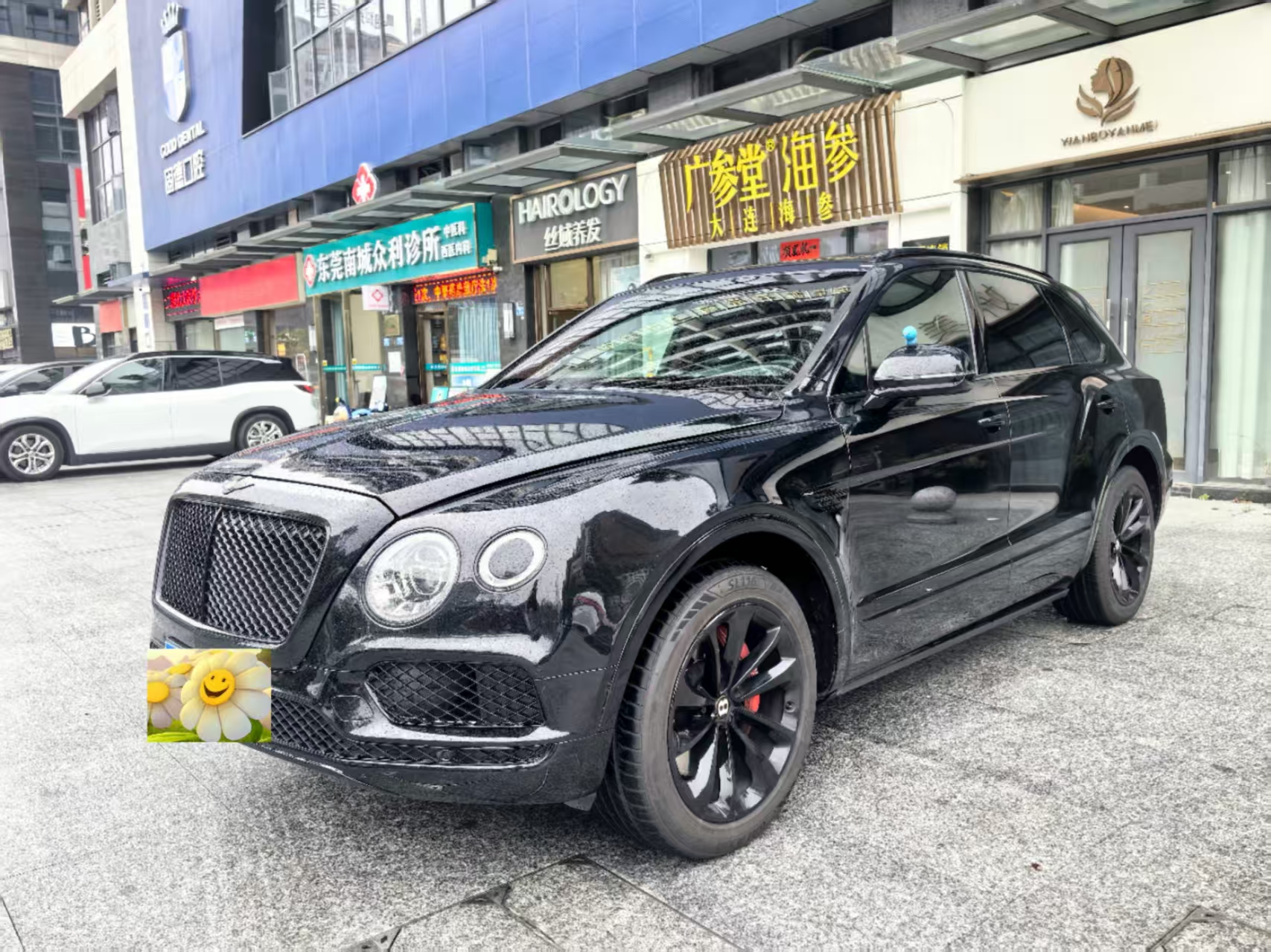 宾利添越 白色2019年11月