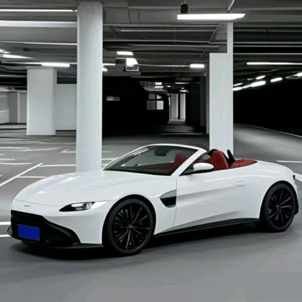 阿斯顿马丁Vantage 白色2022年07月