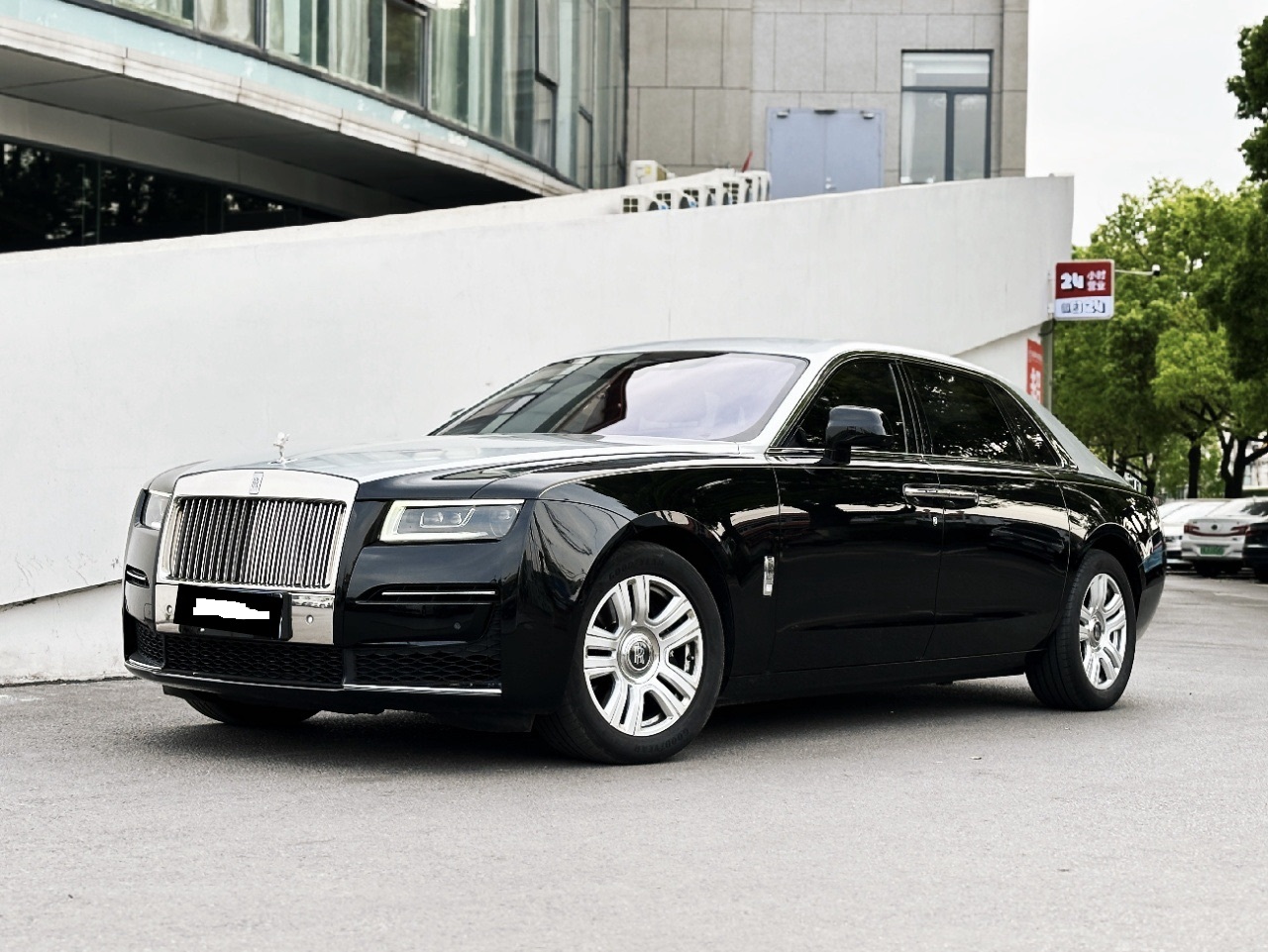 劳斯莱斯 2021款 古思特 6.7T 长轴距版