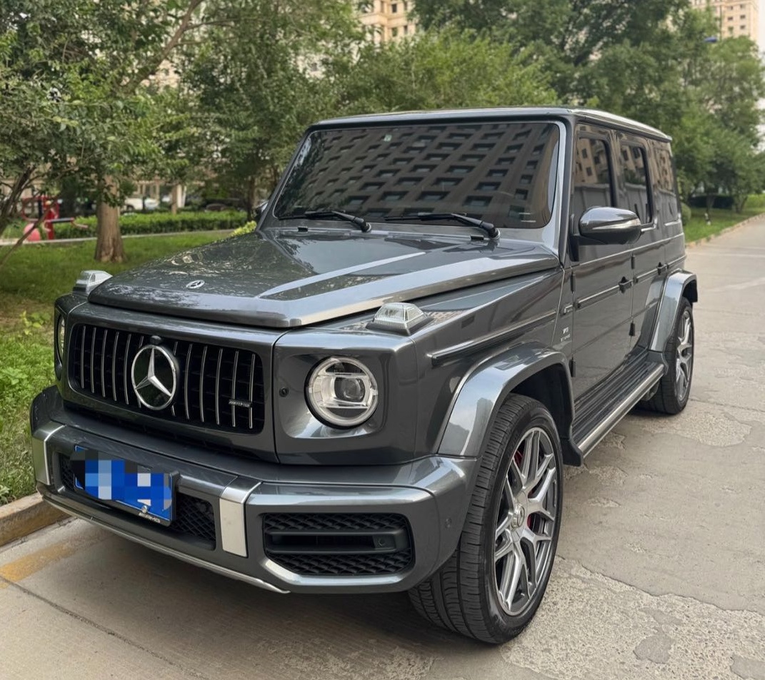 奔驰G级 AMG银灰色2023年07月