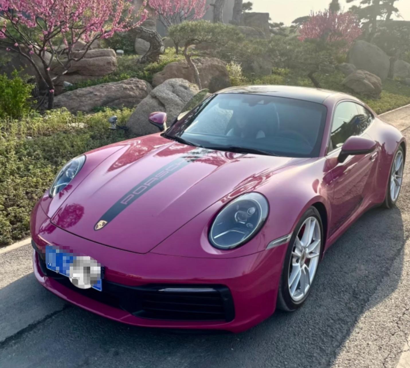 保时捷911蓝色2021年04月