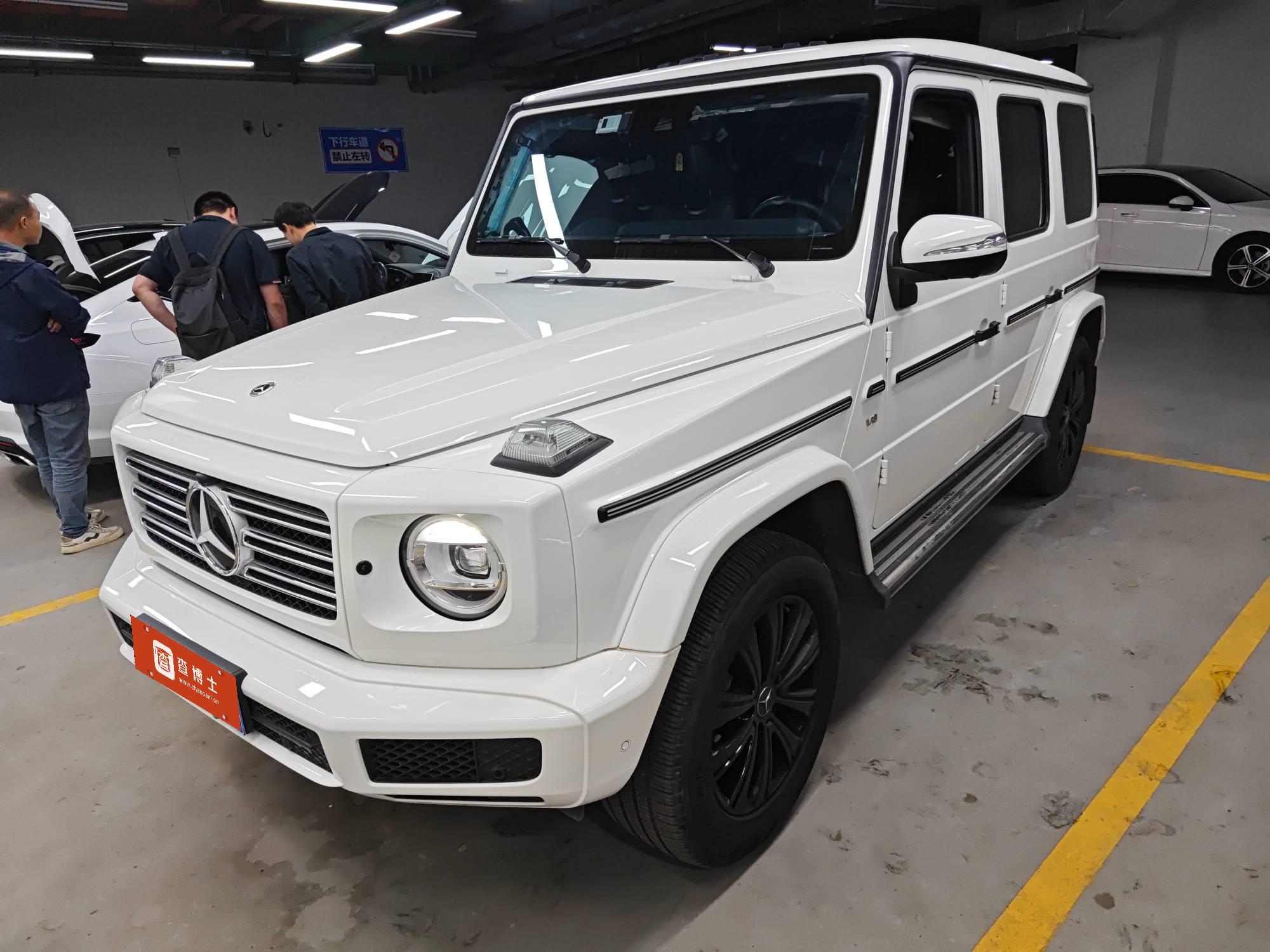 奔驰G级白色2021年03月