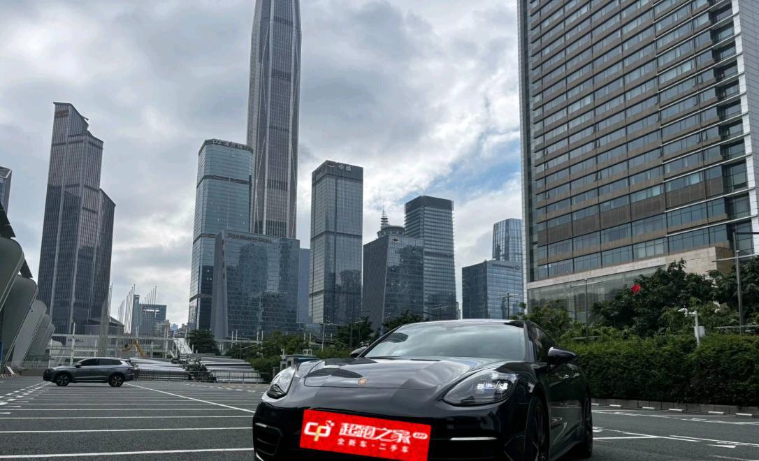 保时捷Panamera 黑色2023年07月