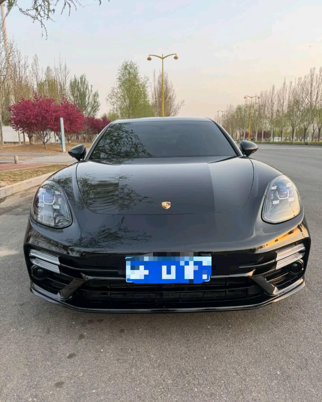 保时捷Panamera 黑色2025年06月