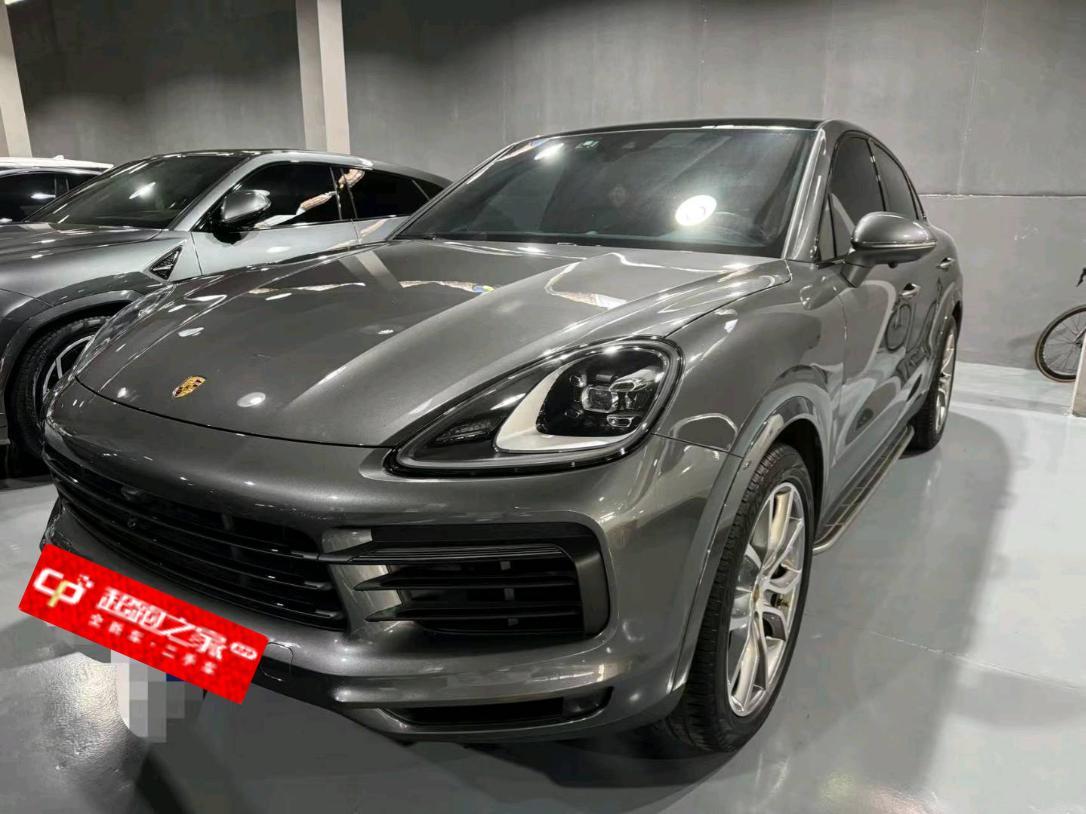 保时捷Cayenne 灰色2025年07月