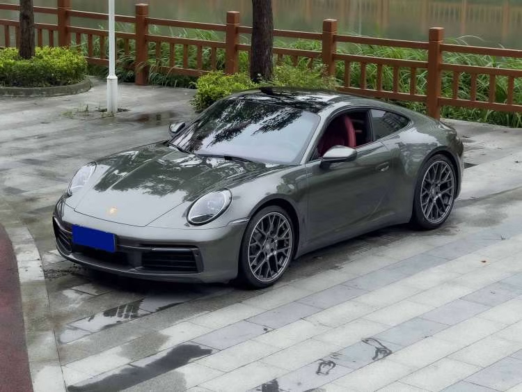 保时捷911灰色2021年07月
