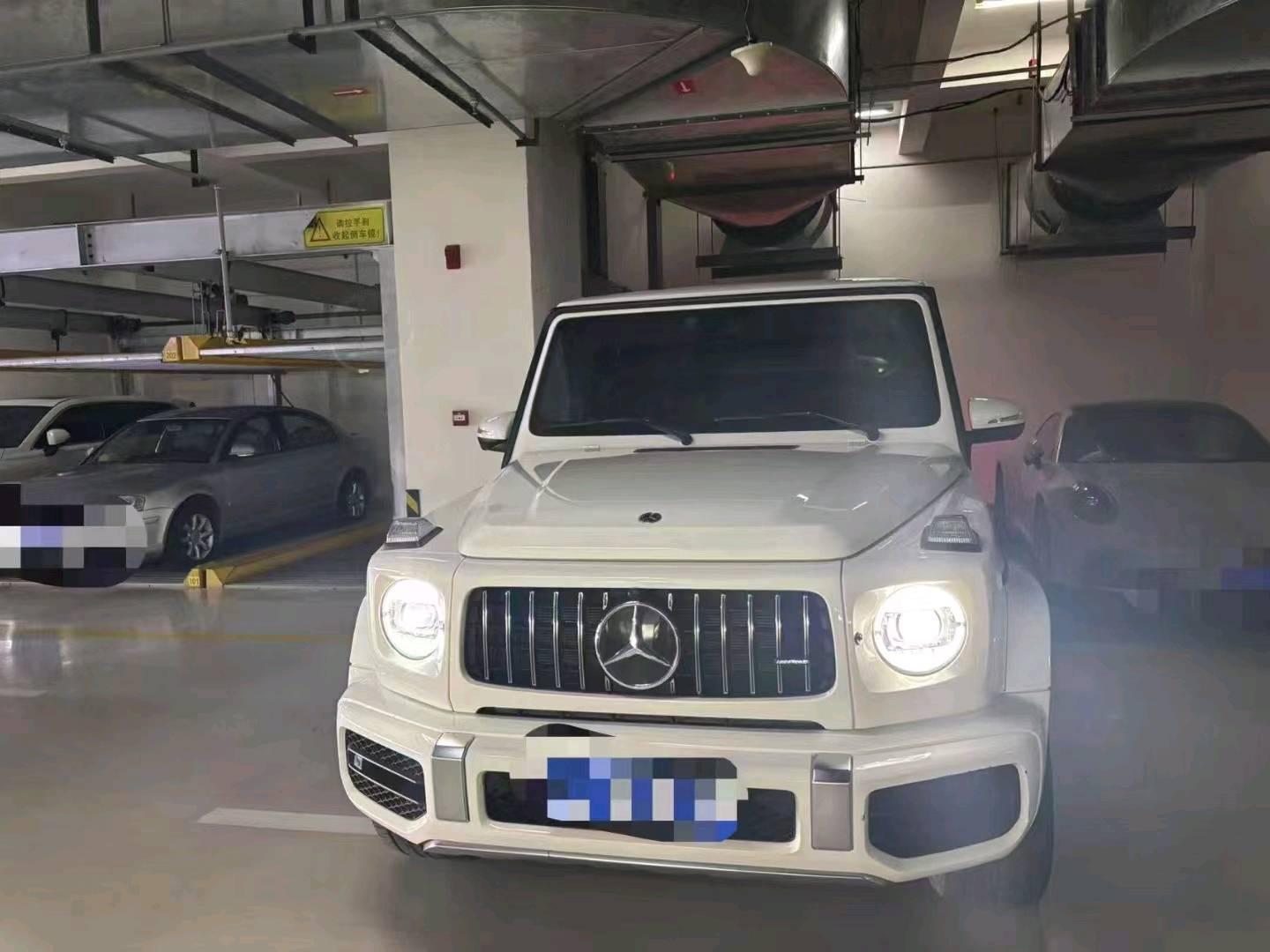 奔驰G级 AMG白色2021年05月