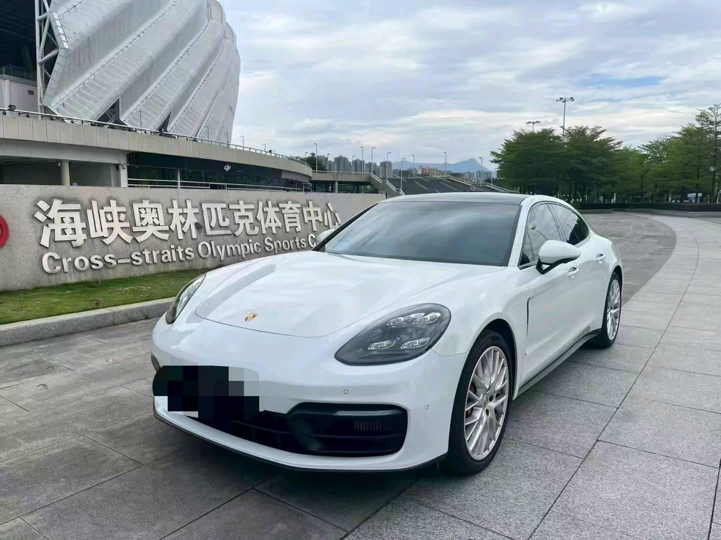 保时捷Panamera 白色2023年01月