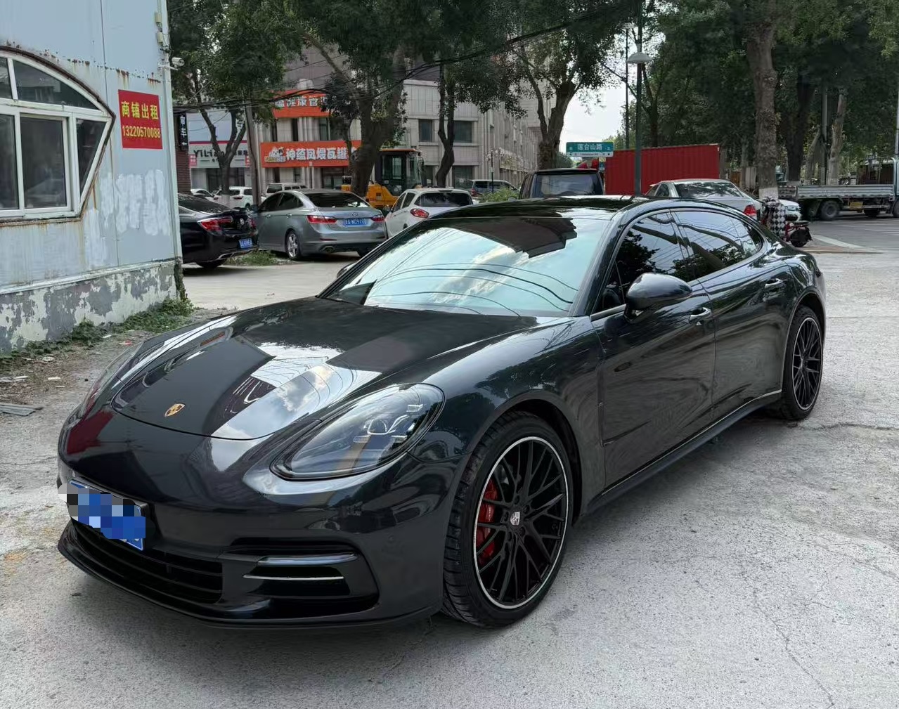 保时捷 2017款 Panamera 行政加长版 3.0T