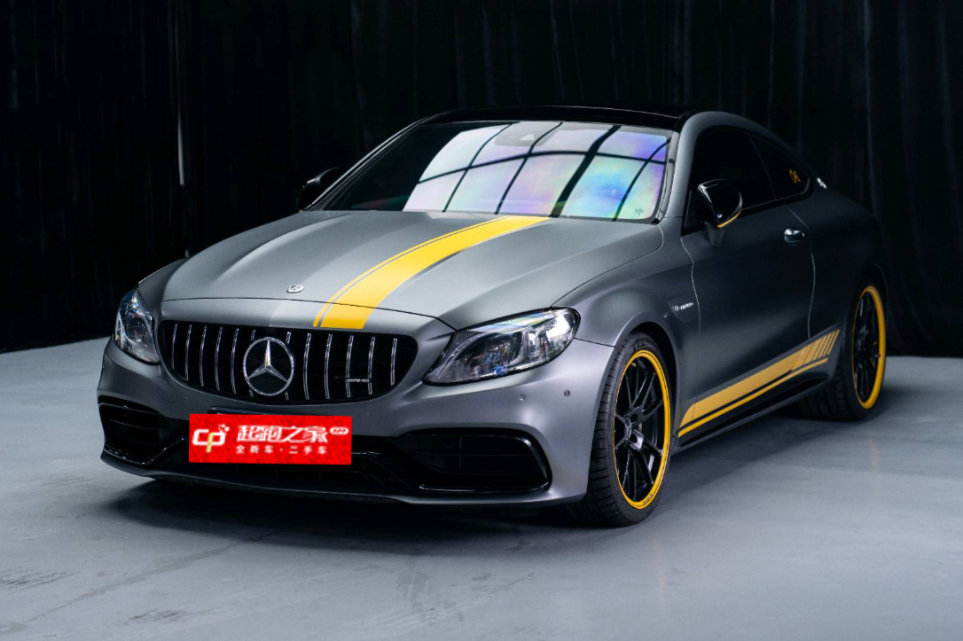 奔驰 2021款 C级AMG AMG C 63 轿跑车 暗夜特别版