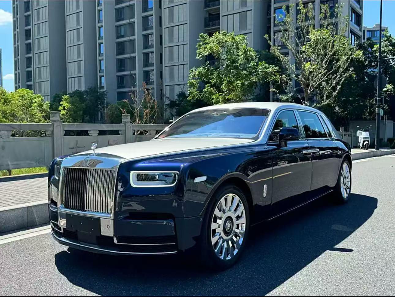 劳斯莱斯幻影蓝色2019年06月