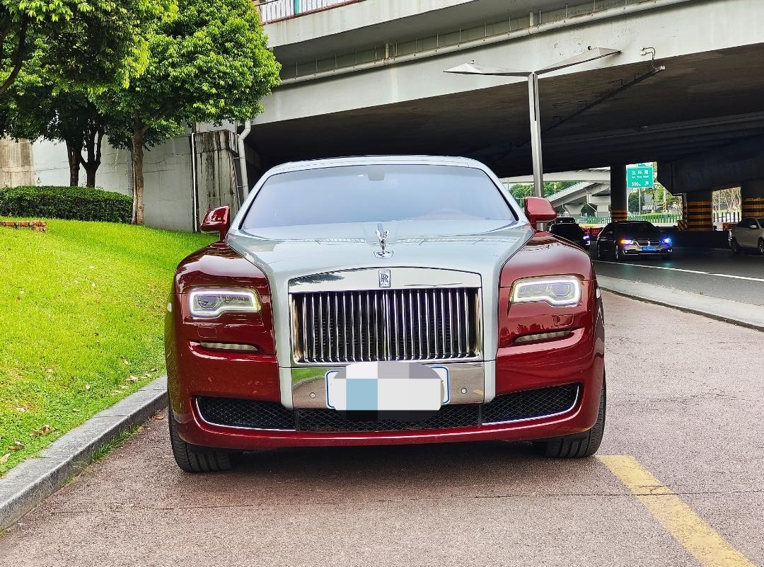 劳斯莱斯古思特红色2017年01月