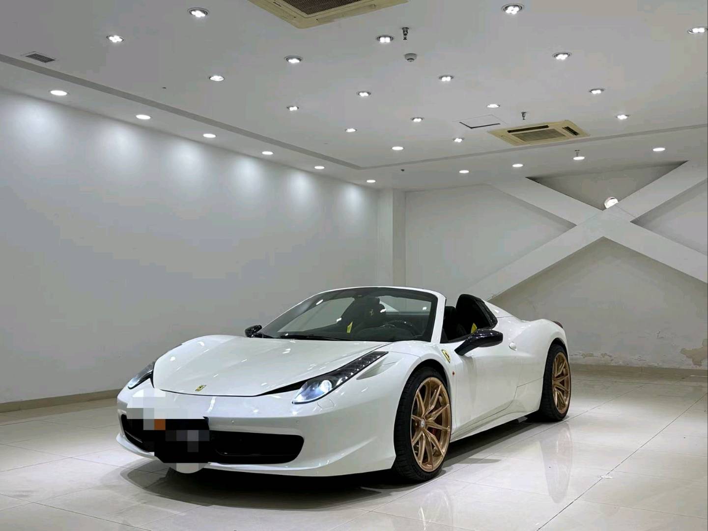 法拉利 2013款 458 Spider