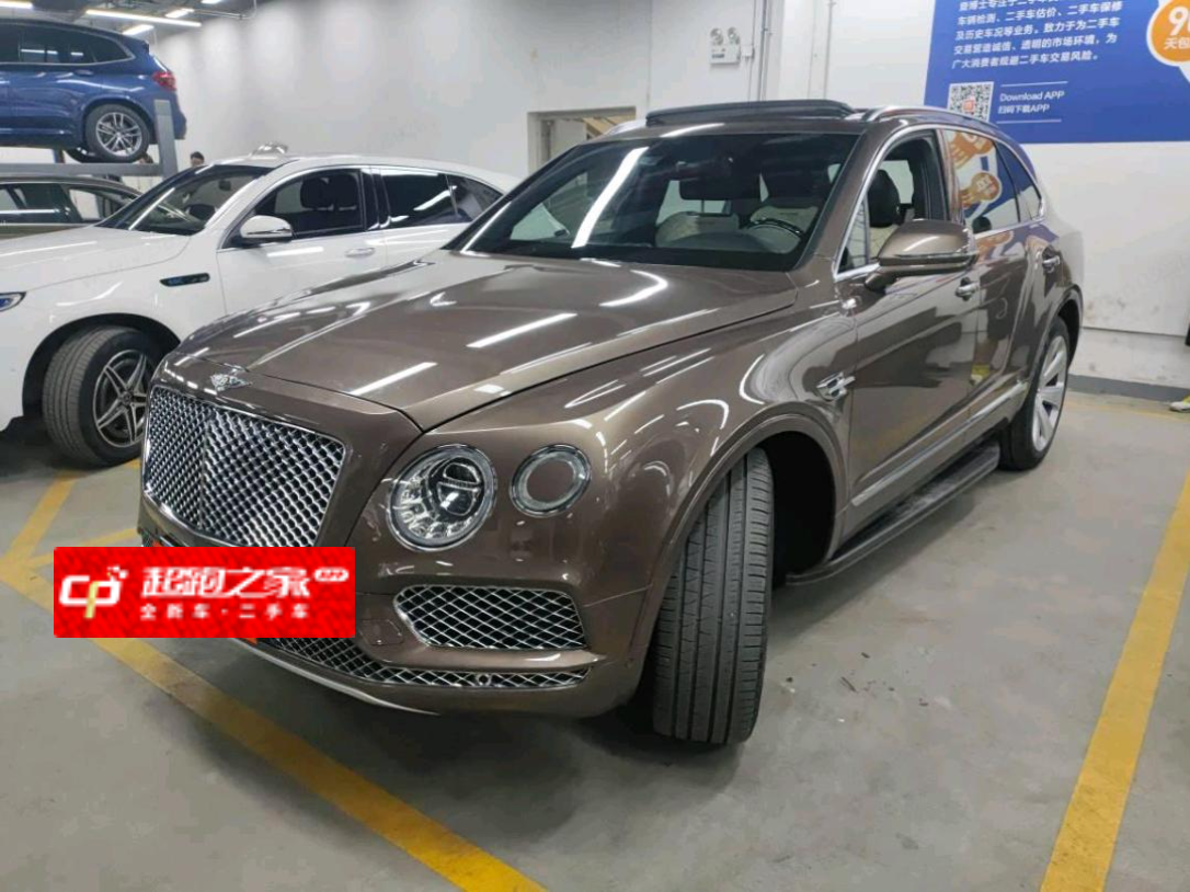 宾利 2018款 添越 4.0T V8