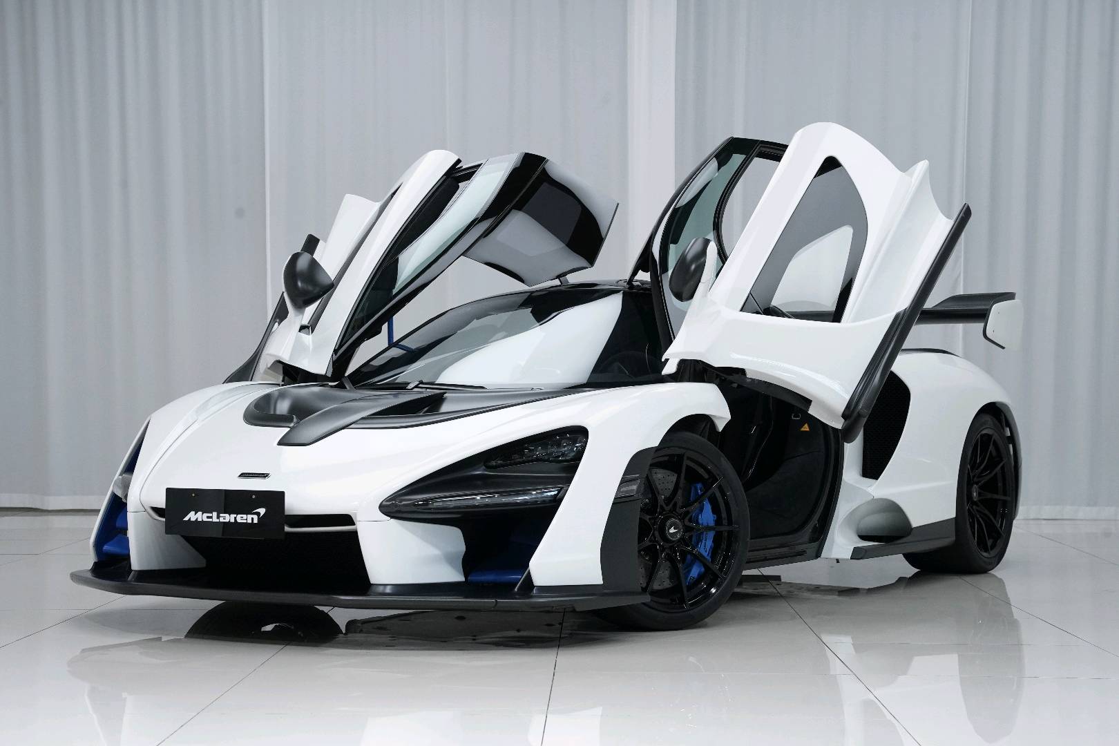  迈凯伦 塞纳 2018款 4.0T Coupe