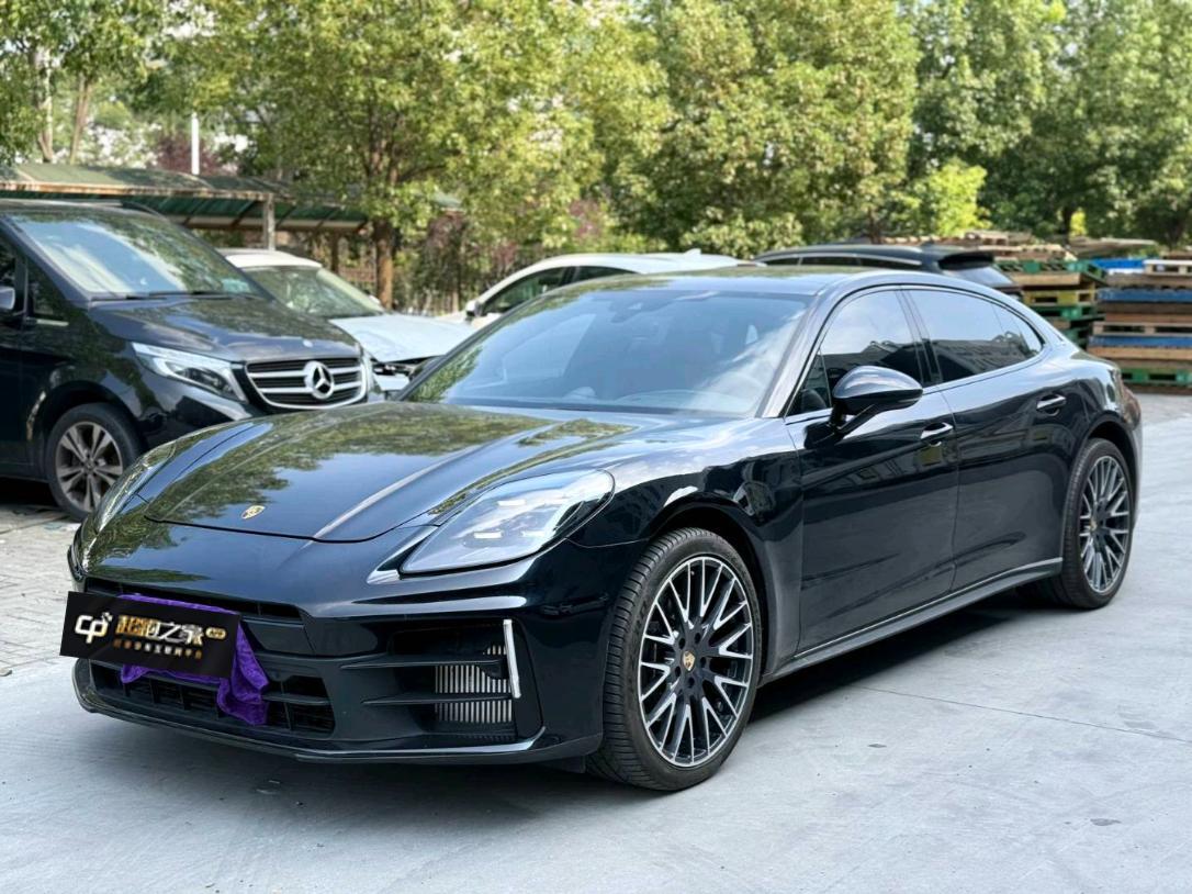 保时捷 2024款 Panamera 4 行政加长版 2.9T