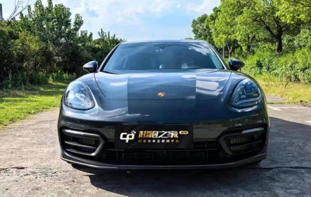保时捷 2023款 Panamera 行政加长铂金版 2.9T
