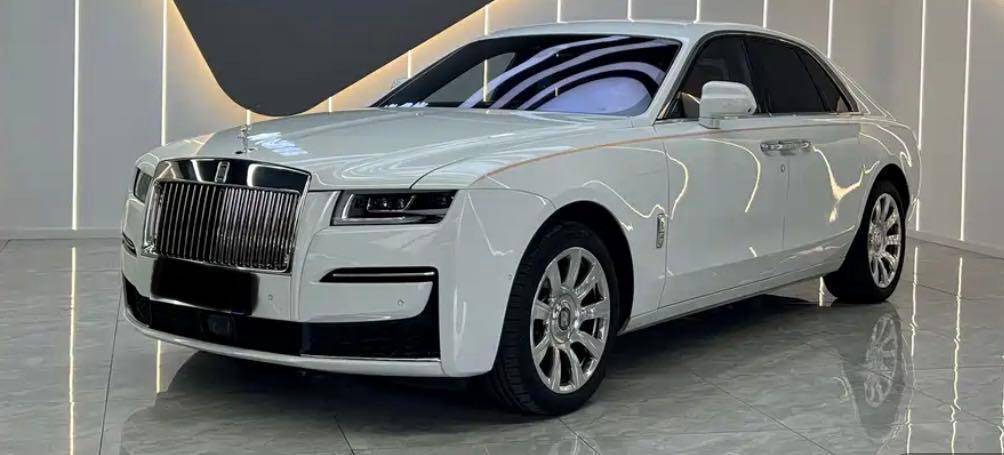 劳斯莱斯古思特白色2024年03月