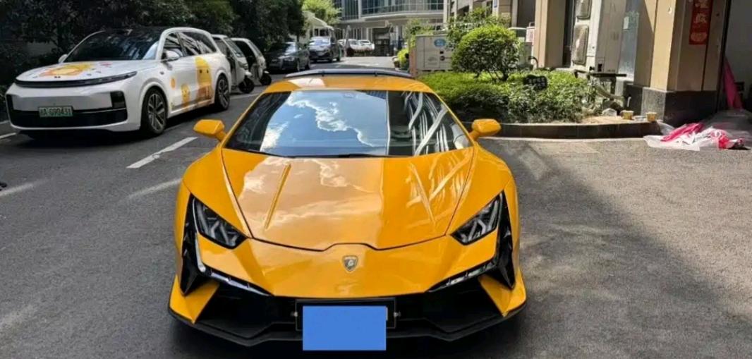 兰博基尼Huracan黄色2019年06月