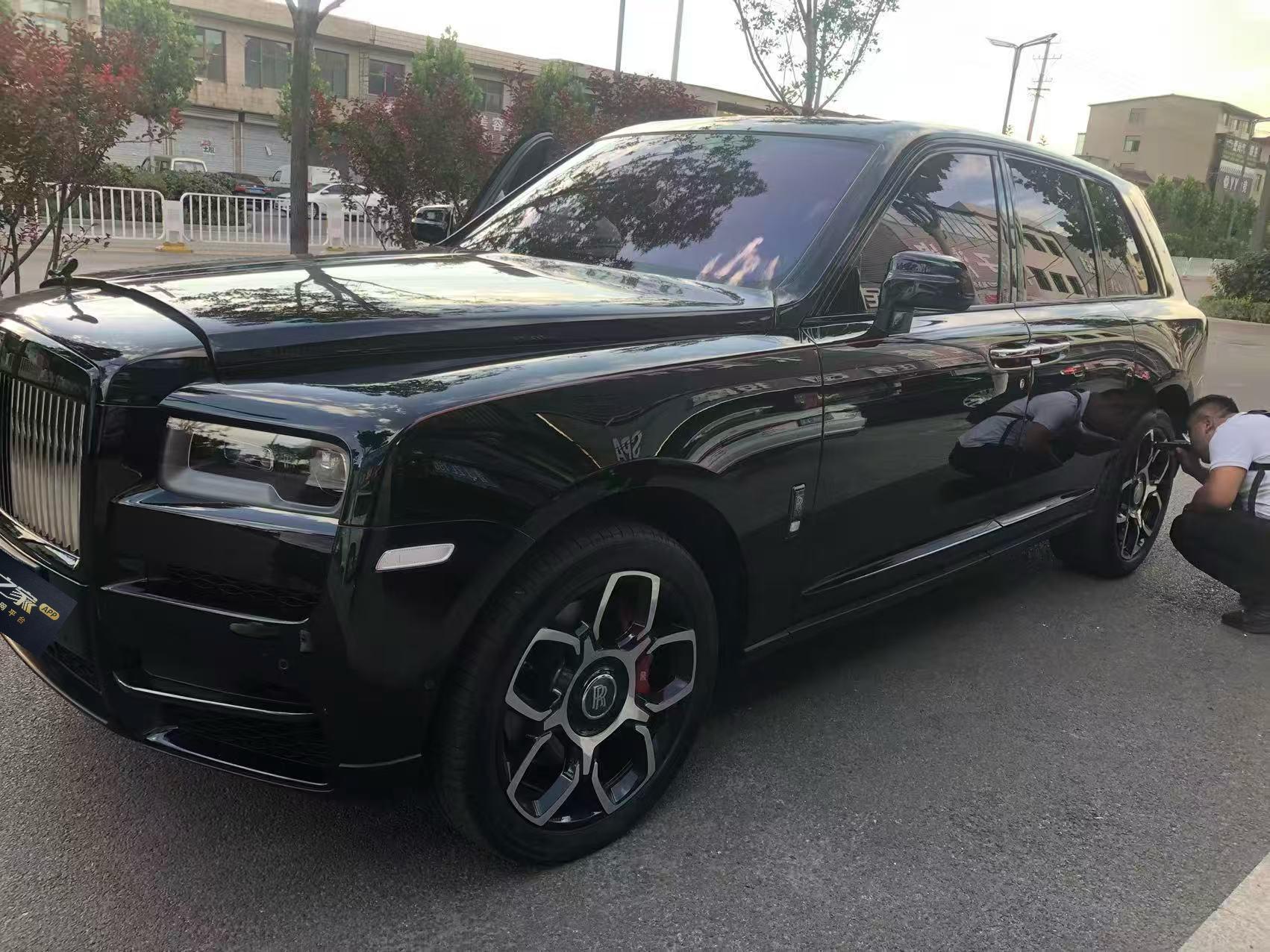 劳斯莱斯 2020款 库里南 Black Badge