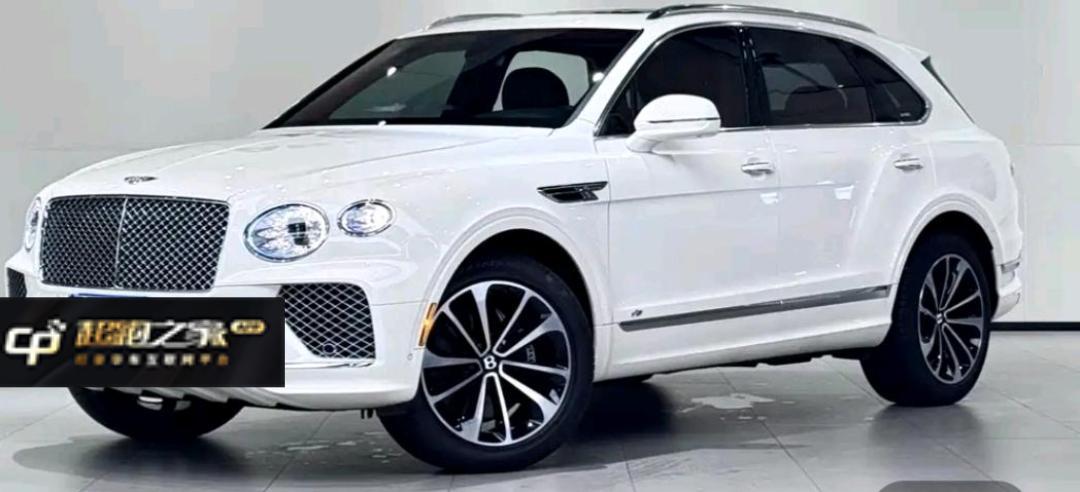 宾利添越 白色2024年06月