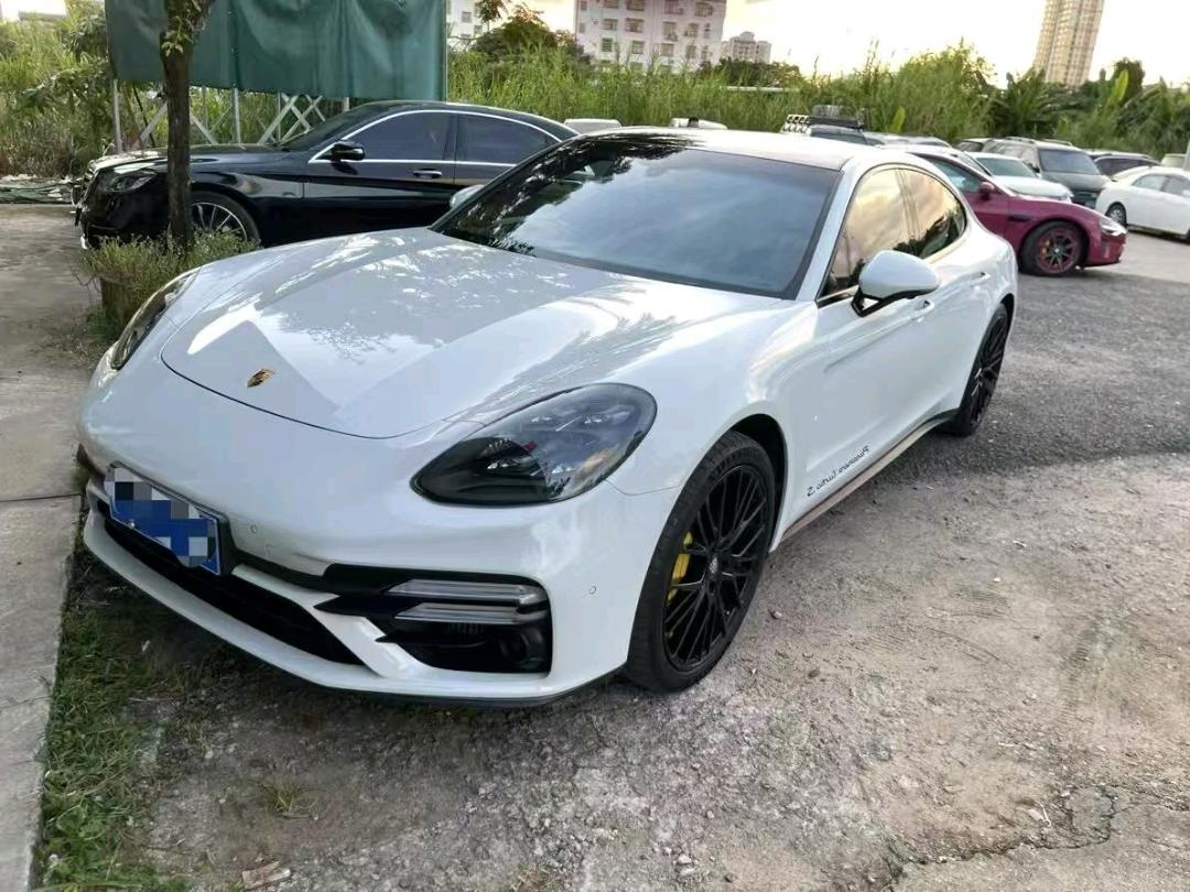 保时捷Panamera 白色2023年03月