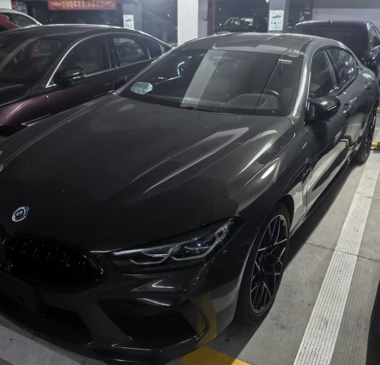 宝马M系 2022款 M8 四门轿跑车 雷霆版