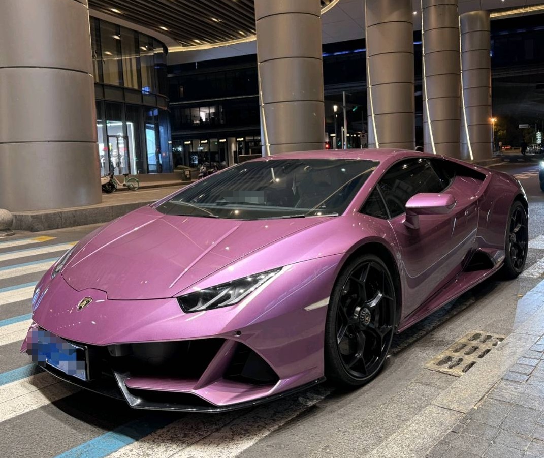 兰博基尼Huracan紫色2020年05月