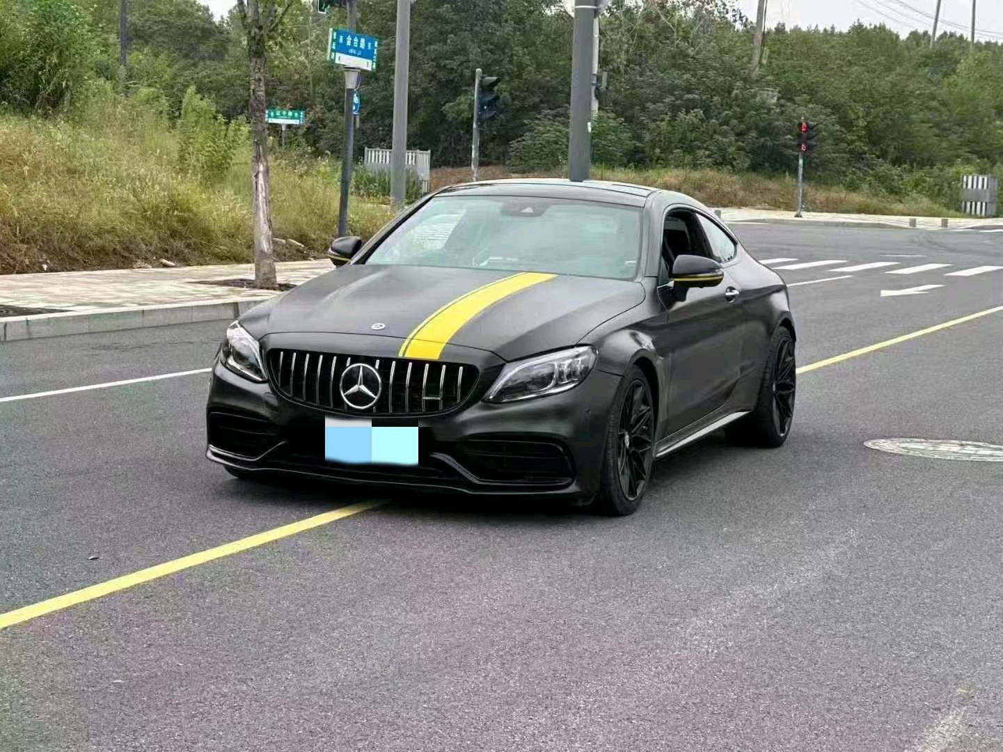 奔驰 2021款 C级AMG AMG C 63 轿跑车 暗夜特别版