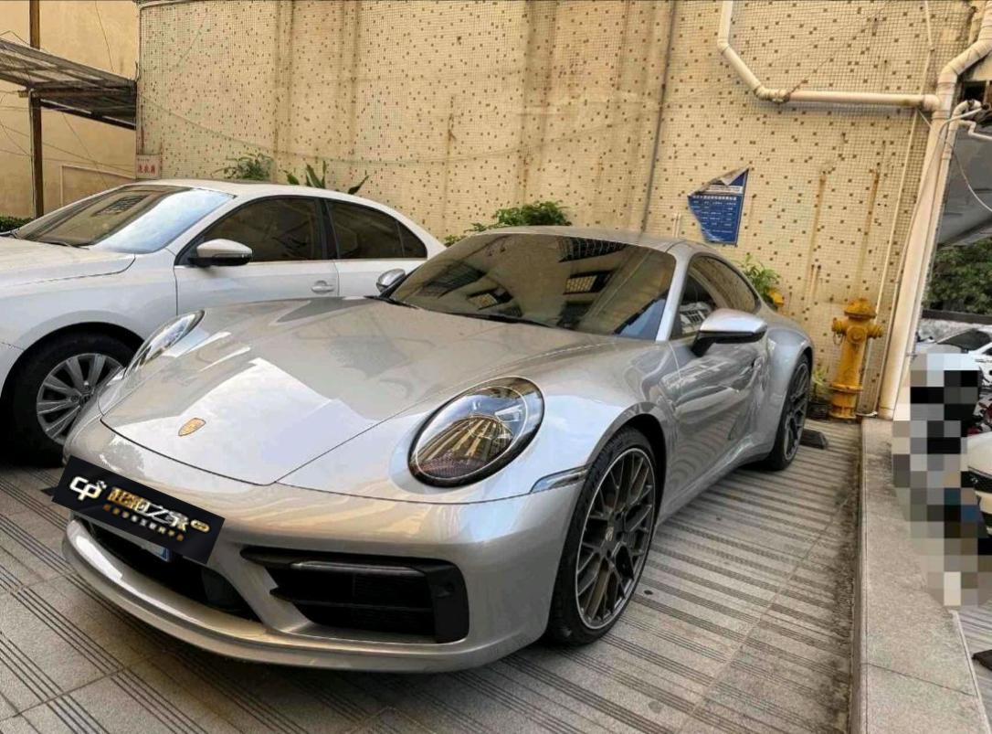 保时捷911银灰色2022年11月
