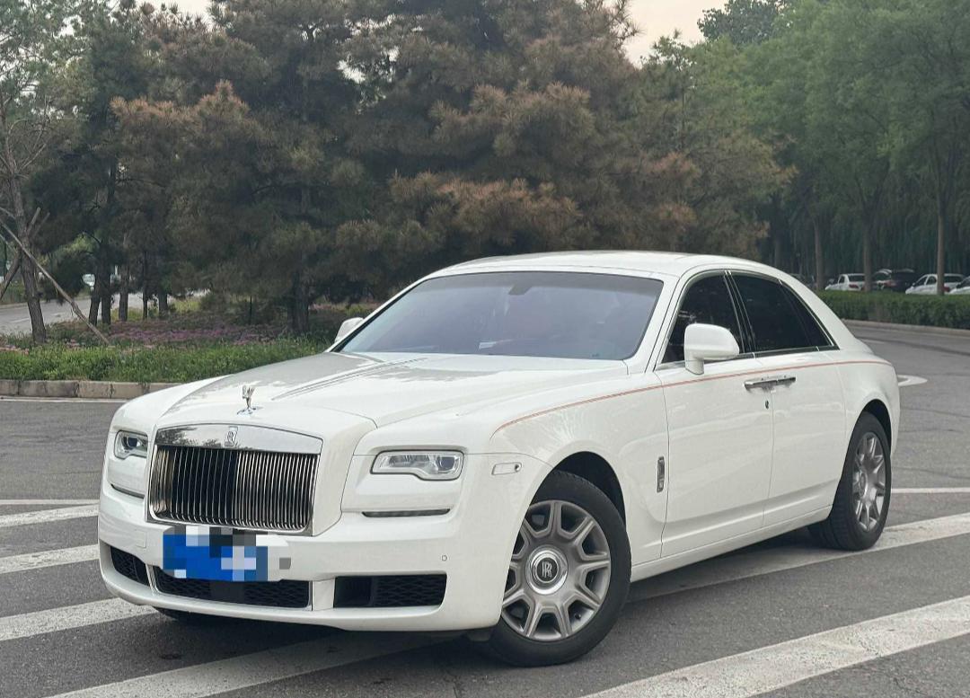 劳斯莱斯古思特白色2018年11月