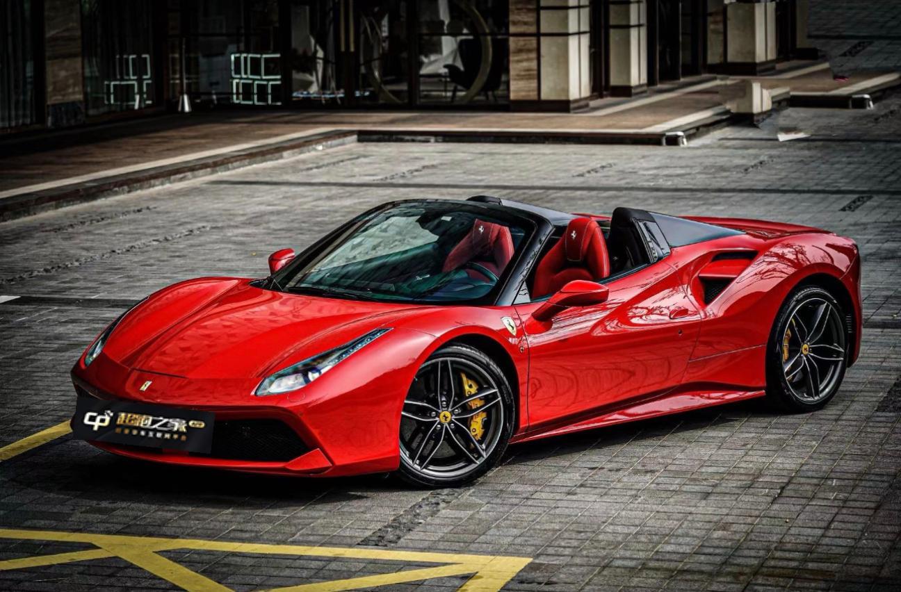 法拉利488红色2017年07月