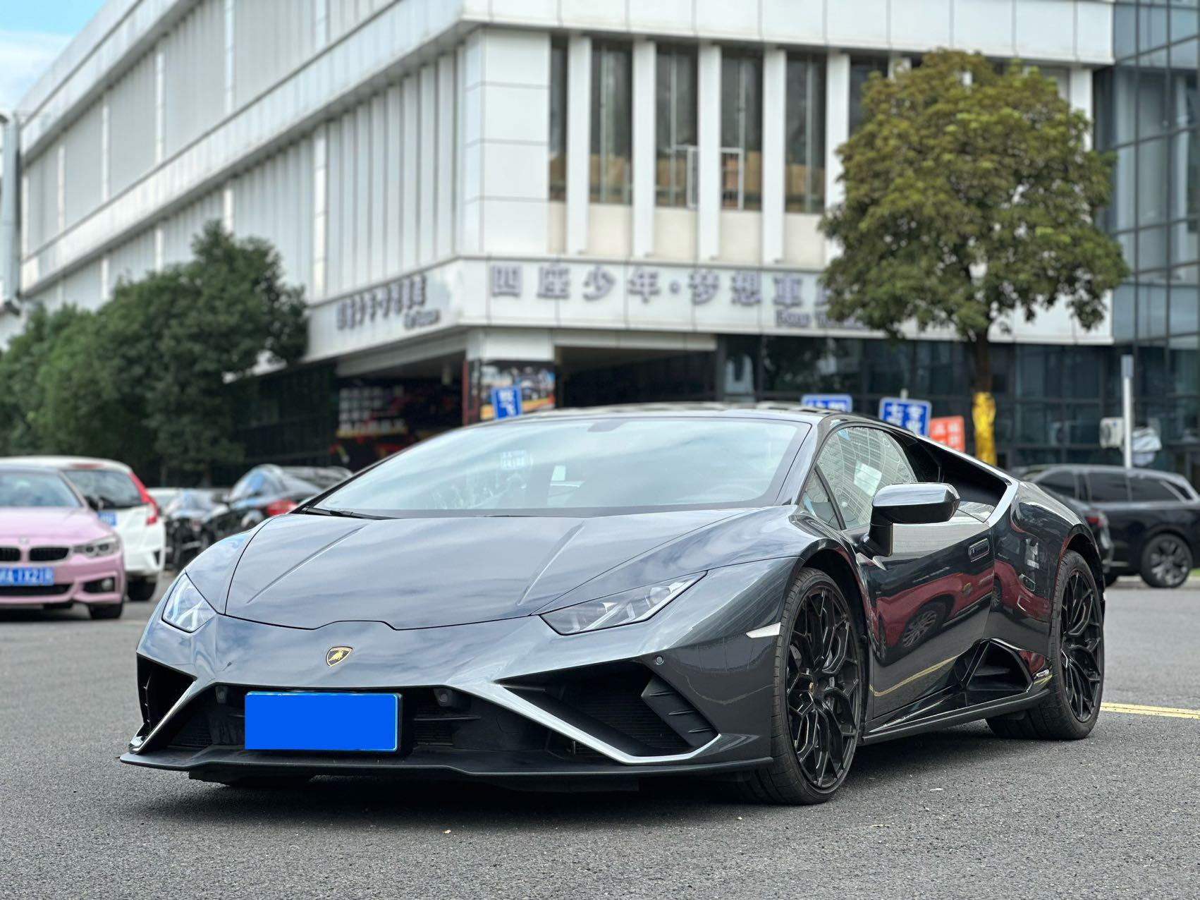 兰博基尼Huracan灰色2022年02月