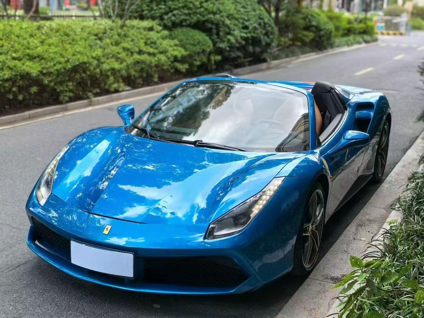 法拉利488蓝色2017年08月